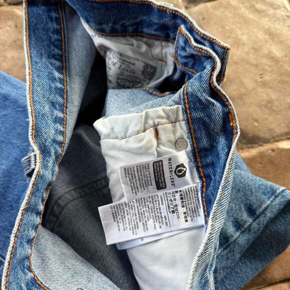 Levi's Button Fly Jeans - Picture 6 of 6